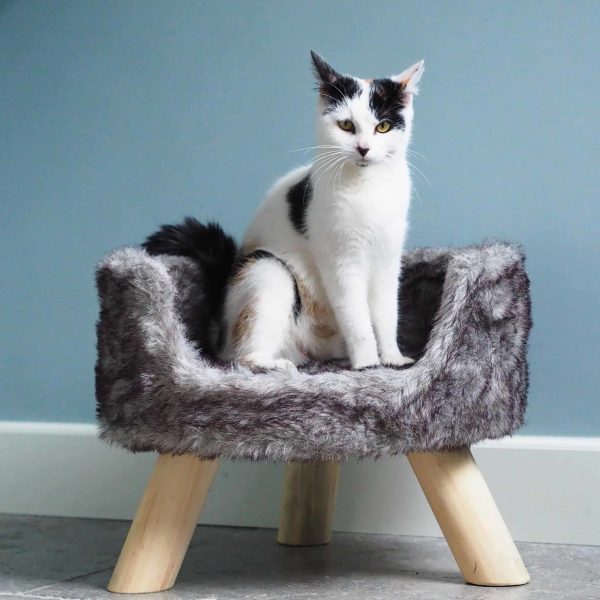 District 70 NORDIC, Scandinavian Cat Bed - Image 4