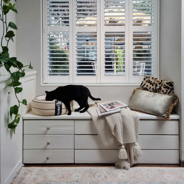 District 70 TIMBER Ultra-Soft Luxury Pet Bed, Small - Image 2