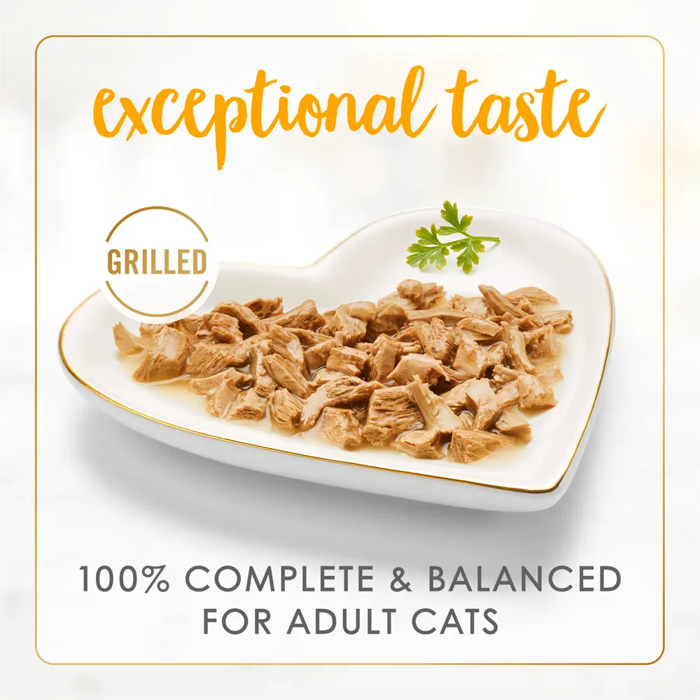 Fancy Feast Grilled Chicken & Beef Feast in Gravy Wet Cat Food, 85g - Image 3